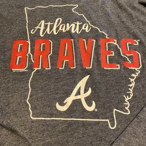 Atlanta Braves Long Sleeve T-Shirt med Next Level soft Georgia sports baseball
